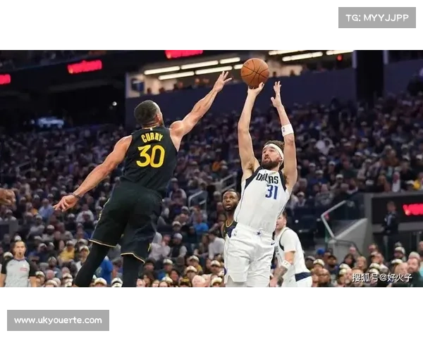 致敬NBA赛事光辉历程 回眸经典对决 致敬非凡球员 谱写篮球新篇章 致敬NBA赛事光辉历程 回眸经典对决 致敬非凡球员 谱写篮球新篇章